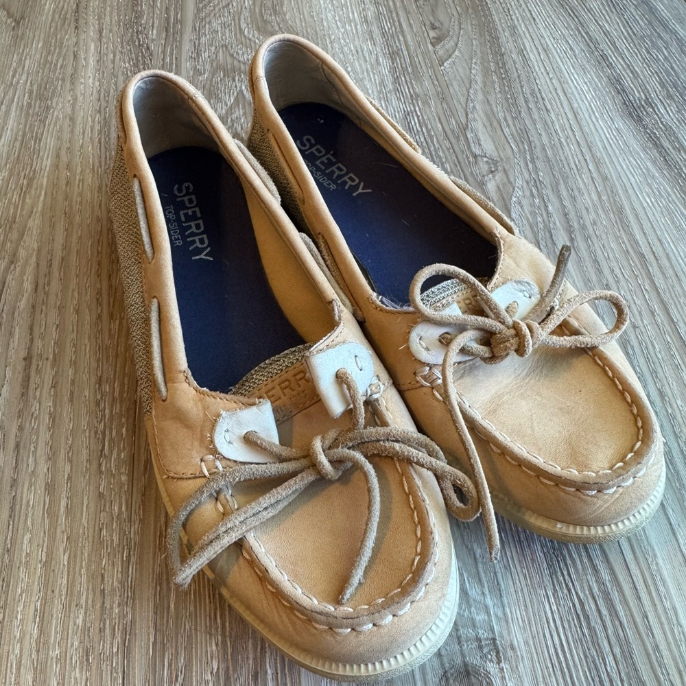 Sperry Tan Women's Moccasins